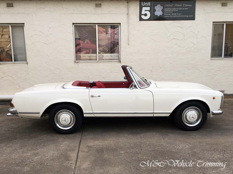 Mercedes-Benz SL-Class (W113) 1964 'Pagoda'